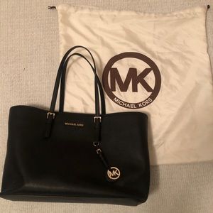Michael Kors Tote